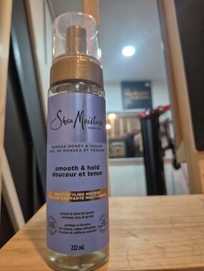 SheaMoisture Manuka Honey & Yogurt Smooth & Hold Multi-Styling Mousse. Sealed.